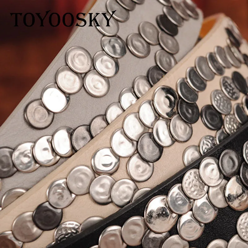 TOYOOSKY New woman's belt punk Pin buckle Vintage Dot Rivet luxury lady's original leather belts for women waistband female belt 
TOYOOSKY New woman's belt punk Pin buckle Vintage Dot Rivet luxury lady's original leather belts for women waistband female belt