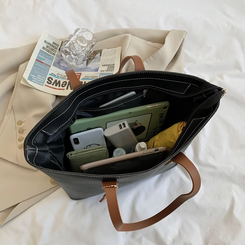 Large Capacity Tote Bag Women Simple Shoulder Bag High Quality Pu Leather Women's Handbag Travel Hand Bag bolsos de mujer
Large Capacity Tote Bag Women Simple Shoulder Bag High Quality Pu Leather Women's Handbag Travel Hand Bag bolsos de mujer