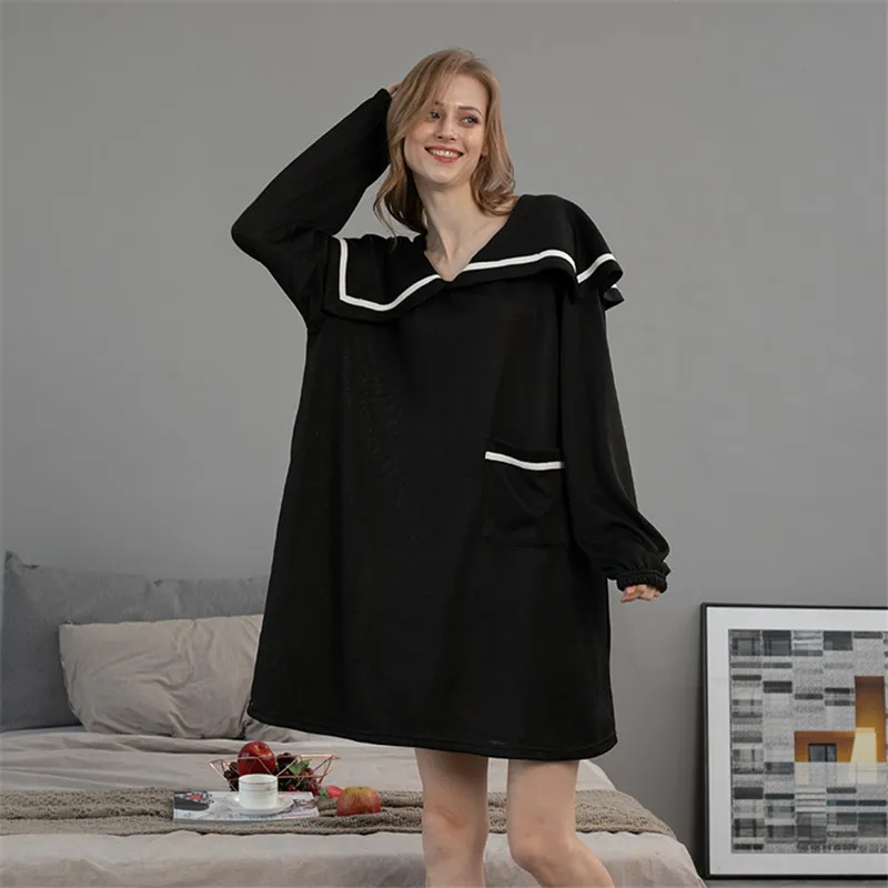 Black Women Nightgown Female Sleepshirt Spring Summer Autumn Navy Style Lady Nightdress Robe Loose Mum Lounge Long Sleepwear
Black Women Nightgown Female Sleepshirt Spring Summer Autumn Navy Style Lady Nightdress Robe Loose Mum Lounge Long Sleepwear