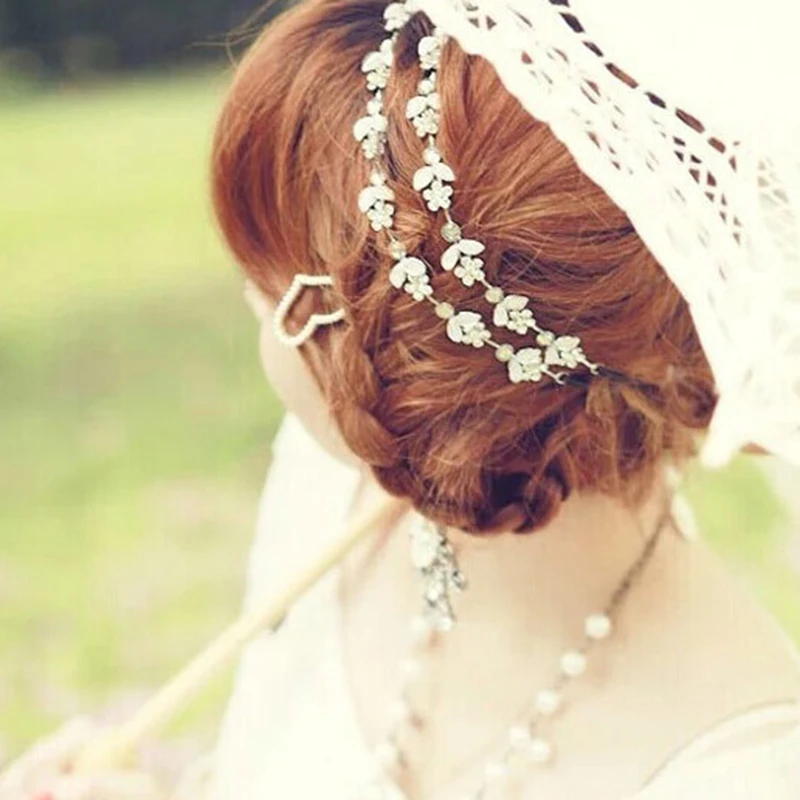 Hot Shiny Diamond Metal Sweet Temperament Wild Flowers Hair Accessories Headbands / Hair Bands Headdress
Hot Shiny Diamond Metal Sweet Temperament Wild Flowers Hair Accessories Headbands / Hair Bands Headdress