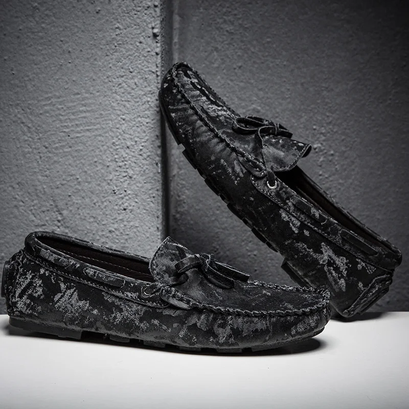 Men Casual Shoes New Spring 2021 New Trendy Moccasins Fashion Loafers Leather Lightweight Boat Shoes Driving Loafers
Men Casual Shoes New Spring 2021 New Trendy Moccasins Fashion Loafers Leather Lightweight Boat Shoes Driving Loafers