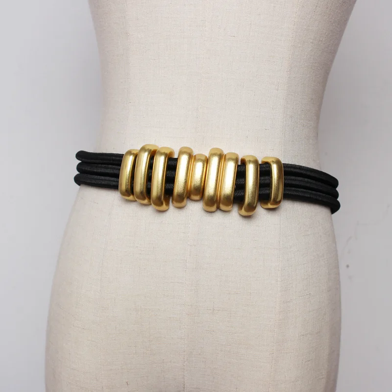 Ремень комбинированный с металлической пряжкой, 3 каблука, 2020 
Ремень комбинированный с металлической пряжкой, 3 каблука, 2020