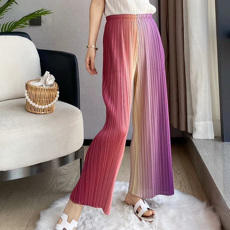 Summer 2022 Pleated Straight Wide Leg Pants High Waist Elastic Contrast Color Women's Rainbow Printed Trousers E433
Summer 2022 Pleated Straight Wide Leg Pants High Waist Elastic Contrast Color Women's Rainbow Printed Trousers E433