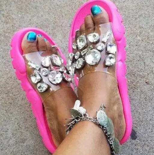 large size rhinestone thick bottom non-slip beach sandals Spring/summer women 2020 soft bottom rhinestone transparent slippers
large size rhinestone thick bottom non-slip beach sandals Spring/summer women 2020 soft bottom rhinestone transparent slippers