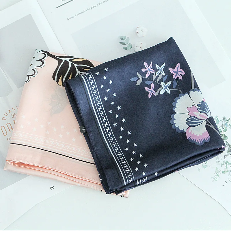 70*70cm Floral Print Kerchief Silk Neck Scarf For Women Small Shawls and Wraps Fashion Headband Hair Scarves For Ladies Bandana
70*70cm Floral Print Kerchief Silk Neck Scarf For Women Small Shawls and Wraps Fashion Headband Hair Scarves For Ladies Bandana