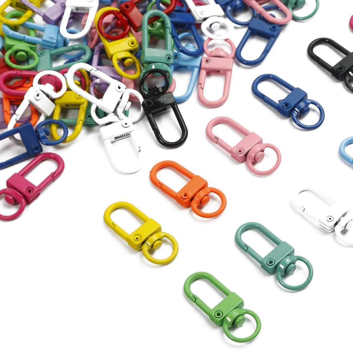 17g(5pcs/bag) 12x33mm Multi-colors Alloy Spray Paint Key Chains For DIY Jewelry Making Keychain Handbag Hanging Findings
17g(5pcs/bag) 12x33mm Multi-colors Alloy Spray Paint Key Chains For DIY Jewelry Making Keychain Handbag Hanging Findings