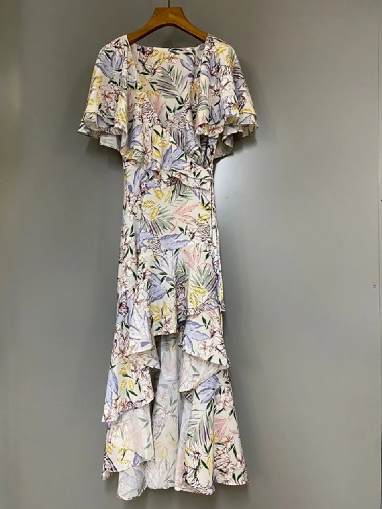 New Long Dress 2021 Summer Fashion Designer Women V-Neck Elegant Floral Print Flare Sleeve Sexy Asymmetrical Long Maxi Dress
New Long Dress 2021 Summer Fashion Designer Women V-Neck Elegant Floral Print Flare Sleeve Sexy Asymmetrical Long Maxi Dress