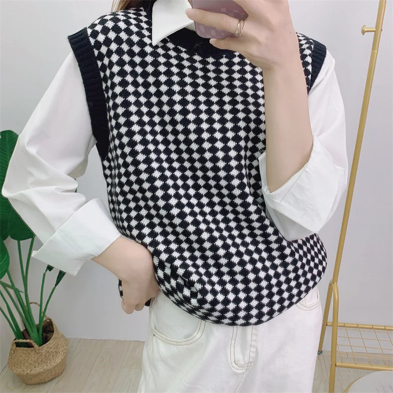 Women Vest 2021 Autumn Winter Korean Style Loose Color Block Argly Vest Female Sleeveless Waistcoat Lady Crew Neck Outer Wear
Women Vest 2021 Autumn Winter Korean Style Loose Color Block Argly Vest Female Sleeveless Waistcoat Lady Crew Neck Outer Wear