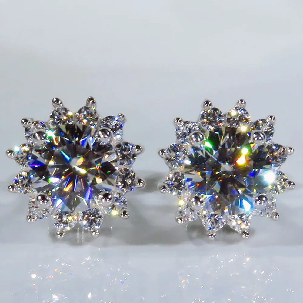 Luxury 925 sterling silver women's romantic anniversary party 0.5 carat CT VVS D color real moissanite earrings fashion jewelry
Luxury 925 sterling silver women's romantic anniversary party 0.5 carat CT VVS D color real moissanite earrings fashion jewelry