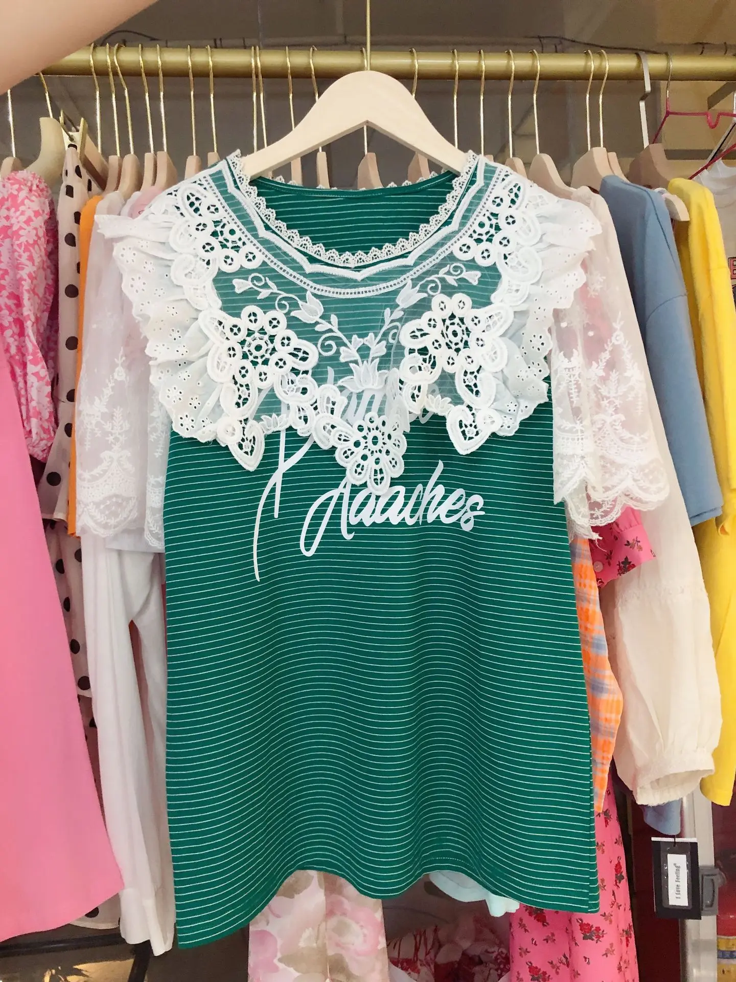 Women T Shirt Tee Green Striped Lace Stitching Mesh Short-sleeved T-shirt Girl T-shirts Blouse Mujer Camisa
Women T Shirt Tee Green Striped Lace Stitching Mesh Short-sleeved T-shirt Girl T-shirts Blouse Mujer Camisa