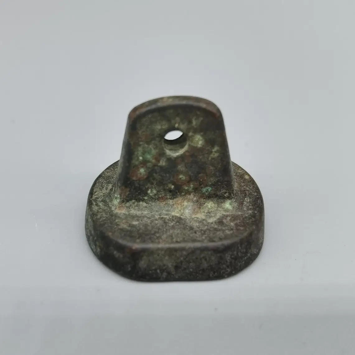 Exquisite collection of old bronze stamped home decoration ornaments from the Liao and Jin period of China/2
Exquisite collection of old bronze stamped home decoration ornaments from the Liao and Jin period of China/2
