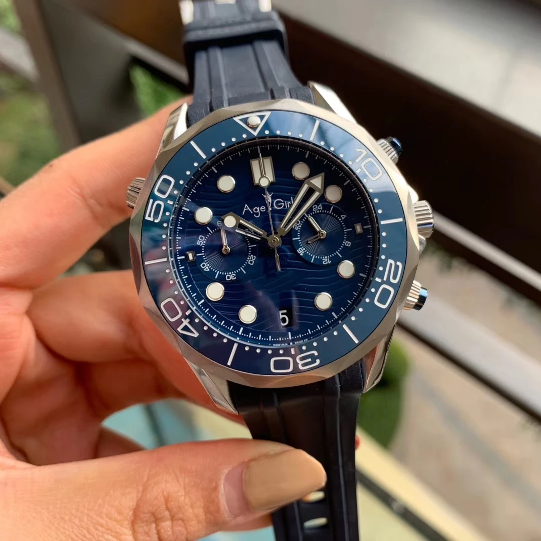 Luxury New Men Japanese Quartz Black Rubber Silver Grey Blue James Bond 007 Blue Ceramic Bezel Sapphire Master Watch 44MM
Luxury New Men Japanese Quartz Black Rubber Silver Grey Blue James Bond 007 Blue Ceramic Bezel Sapphire Master Watch 44MM