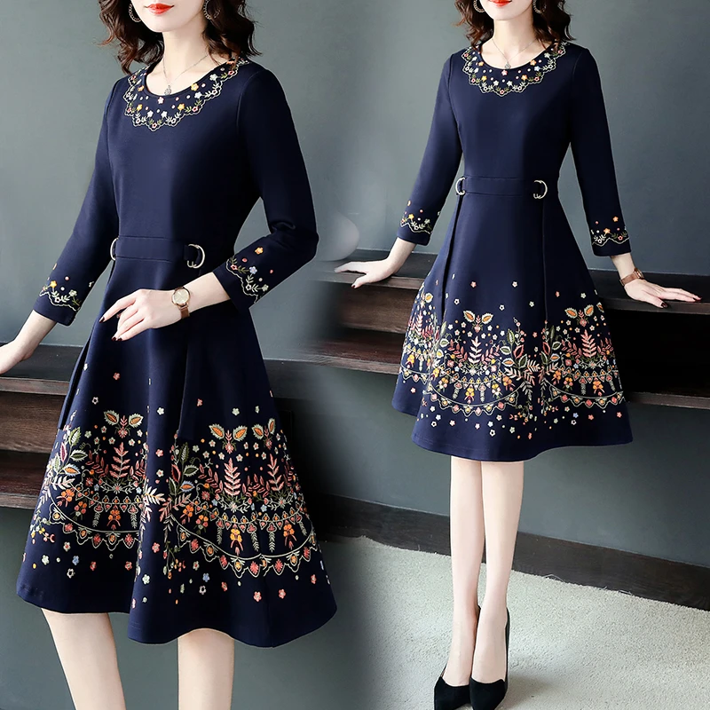 JiuMeiDai 2021 Women Autumn A-Line Dress Office Lady Elegant Floral Embroidery Long Dresses Female O-Neck Fashion Party Clothing
JiuMeiDai 2021 Women Autumn A-Line Dress Office Lady Elegant Floral Embroidery Long Dresses Female O-Neck Fashion Party Clothing