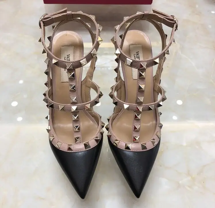 Classics Designer Brand Fashion Rivets Sandals Women Shoes High Heel Sexy Women Wedding Shoes 10cm Pointed Toe Sandal Size 36-43
Classics Designer Brand Fashion Rivets Sandals Women Shoes High Heel Sexy Women Wedding Shoes 10cm Pointed Toe Sandal Size 36-43