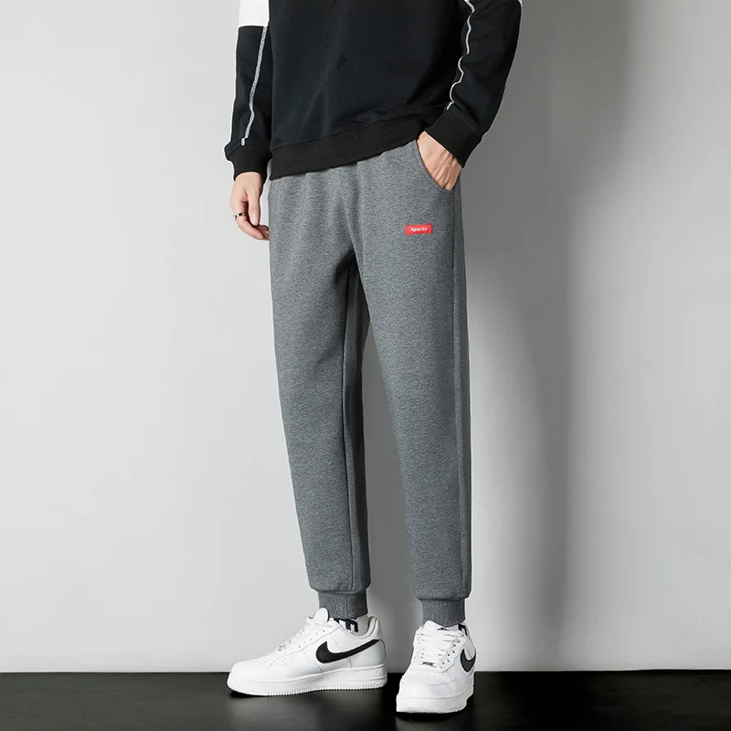 2021 New Thicken Sweatpants Winter Men's Fleece Pants Heavyweight Warm Trousers Male Casual Sports JoggesPant Plus Size 4XL
2021 New Thicken Sweatpants Winter Men's Fleece Pants Heavyweight Warm Trousers Male Casual Sports JoggesPant Plus Size 4XL
