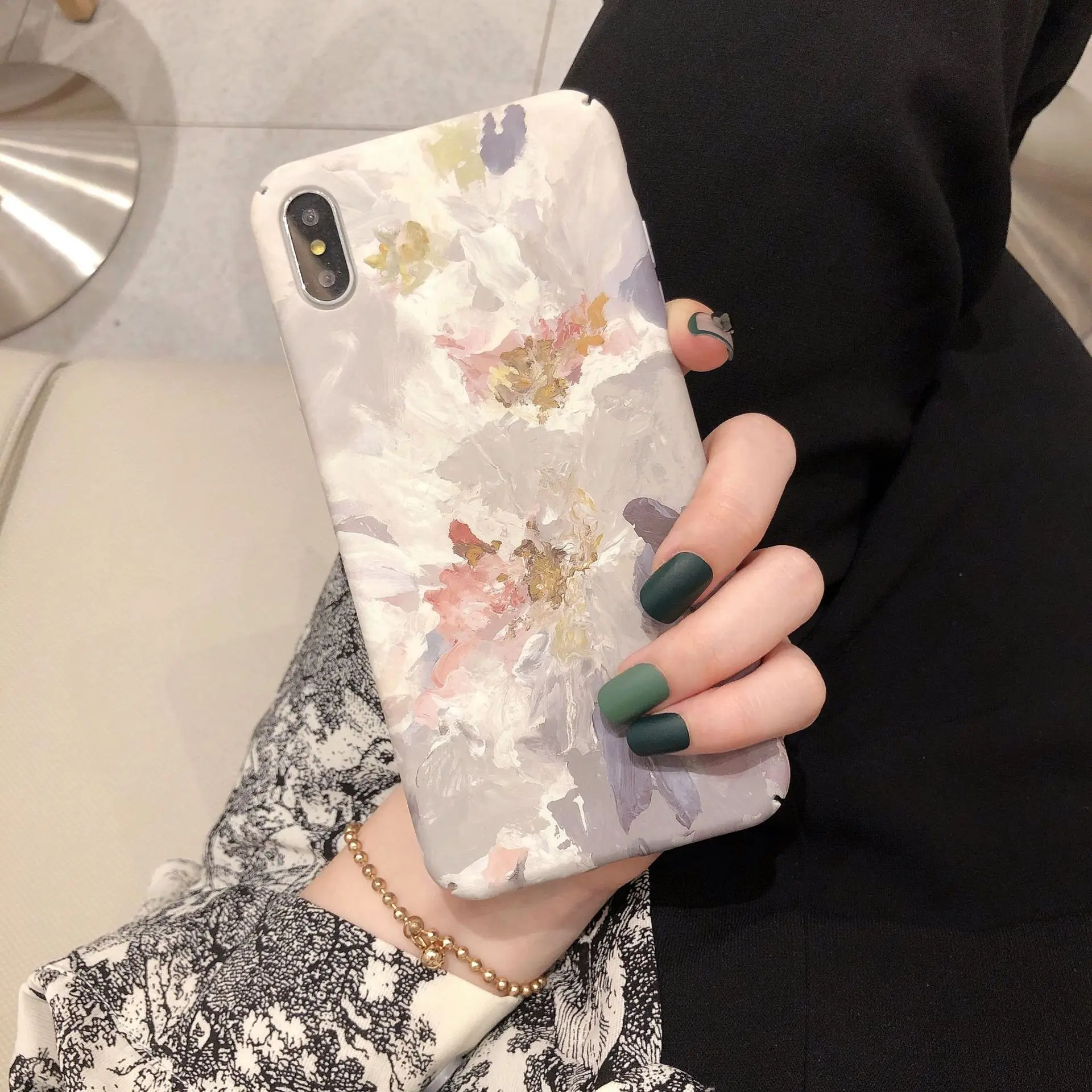 Suitable for IPhone12/11/X Apple Retro Oil Painting Flower Phone Case Apple 7Plus Fresh Water Sticker Hard Shell Cover Wholesale
Suitable for IPhone12/11/X Apple Retro Oil Painting Flower Phone Case Apple 7Plus Fresh Water Sticker Hard Shell Cover Wholesale