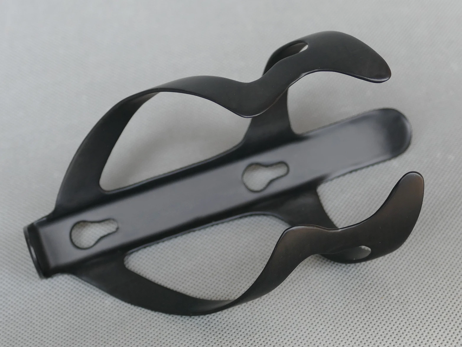 CG-19 High Quality Brand New Full Carbon Water Bottle Holder Mountain Bike Road Bicycle Cycling Water Bottle Cage
CG-19 High Quality Brand New Full Carbon Water Bottle Holder Mountain Bike Road Bicycle Cycling Water Bottle Cage