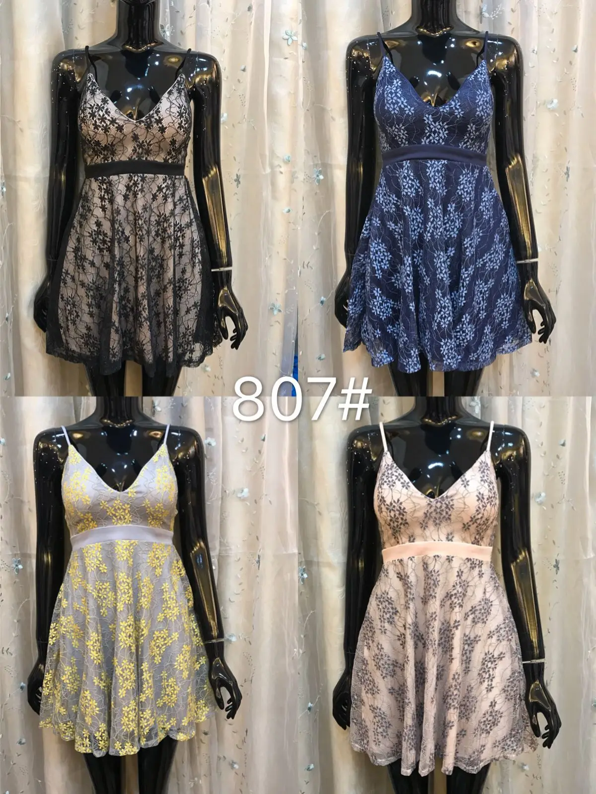 Temperament Bar Low-cut Deep V Sling Sexy Dress Office Lady Polyester Sleeveless Lace Nightclub Women's Fashion
Temperament Bar Low-cut Deep V Sling Sexy Dress Office Lady Polyester Sleeveless Lace Nightclub Women's Fashion