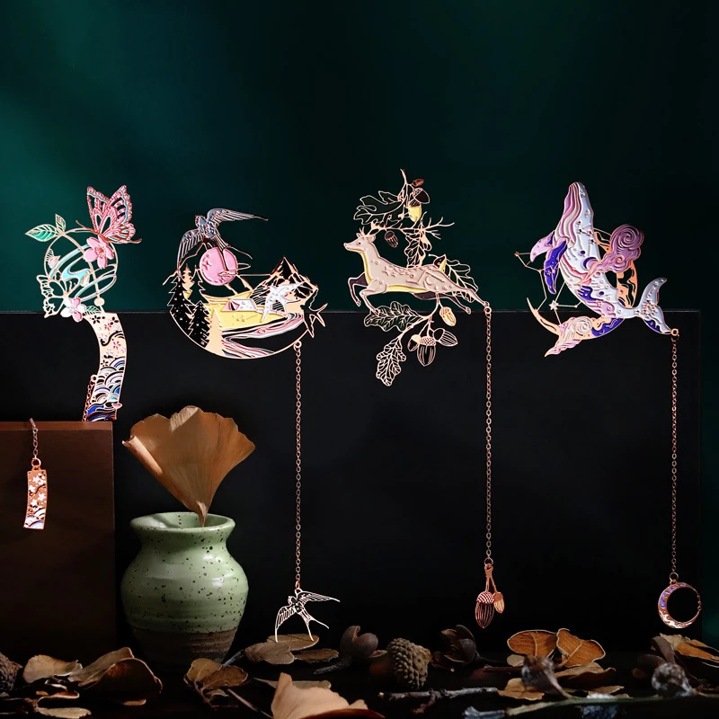 Chinese Style Exquisite Hollow Metal Bookmark Color Whale Deer Bookmarks Student Gifts for Reading School Stationery Gifts Box
Chinese Style Exquisite Hollow Metal Bookmark Color Whale Deer Bookmarks Student Gifts for Reading School Stationery Gifts Box