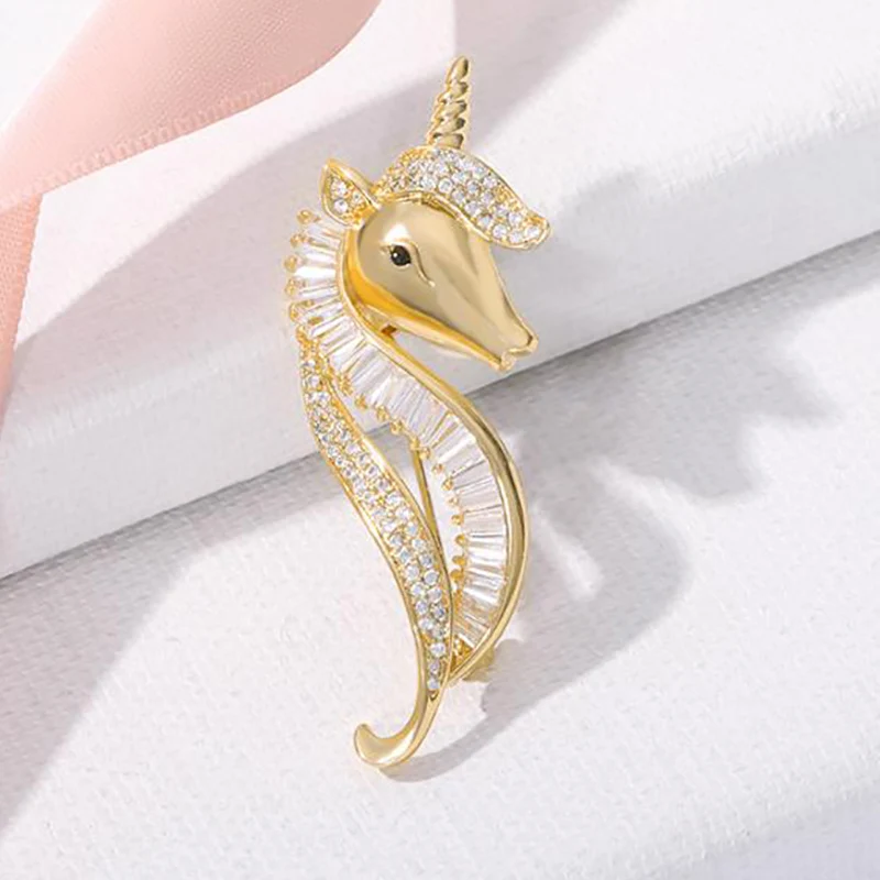 Horse Anmial Brooches For Women's Clothing Crystal Zircon Unicorn Pins Female CC Brooch jewelry Accessories For Children Gifts
Horse Anmial Brooches For Women's Clothing Crystal Zircon Unicorn Pins Female CC Brooch jewelry Accessories For Children Gifts