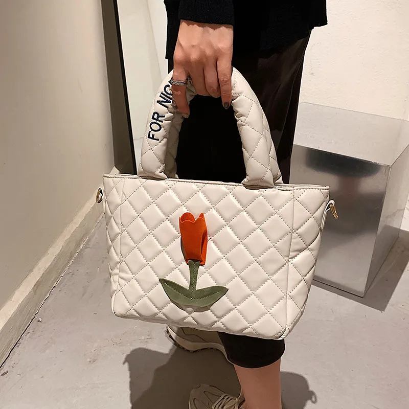 Vintage Large Capacity PU Leather Crossbody Bags for Women 2021 Women's Trend Bucket Bag Fashion Shopping Totes Shoulder Bag 
Vintage Large Capacity PU Leather Crossbody Bags for Women 2021 Women's Trend Bucket Bag Fashion Shopping Totes Shoulder Bag