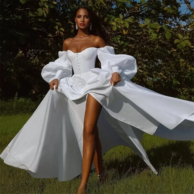 Elegant White Wedding Dresses Off the Shoulder Bridal Gowns Fluffy Long Sleeve High Quality Satin Buttons Robes De Soiree
Elegant White Wedding Dresses Off the Shoulder Bridal Gowns Fluffy Long Sleeve High Quality Satin Buttons Robes De Soiree