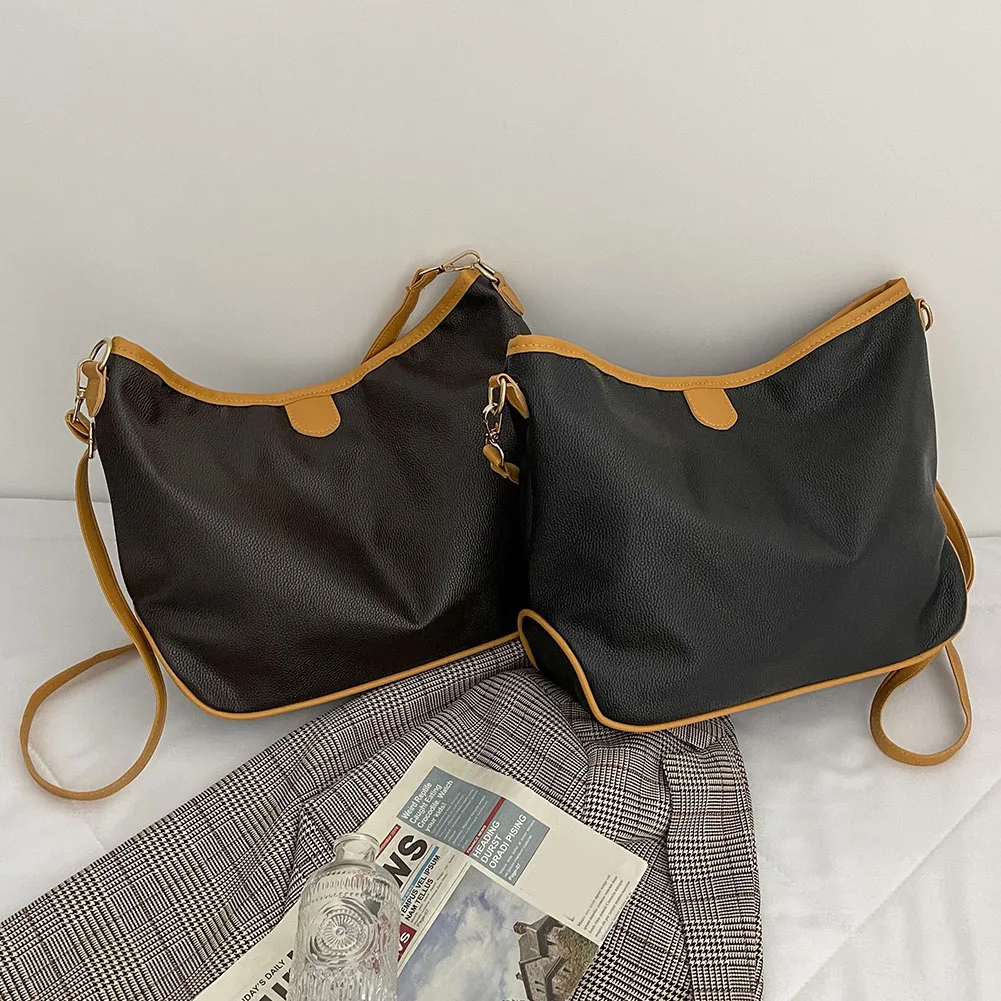 Women Vintage Leather Shoulder Bag Hit Color Casual Shoulder Bag Daily Underarm Bags for Shopping Travel Supplies 
Women Vintage Leather Shoulder Bag Hit Color Casual Shoulder Bag Daily Underarm Bags for Shopping Travel Supplies