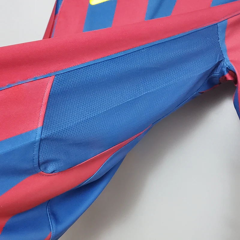 Classical Era Alternation 2005-06 Ronaldinho Retro Style Football DECO Home Messi Football Jersey F DE BOER Jersey
Classical Era Alternation 2005-06 Ronaldinho Retro Style Football DECO Home Messi Football Jersey F DE BOER Jersey