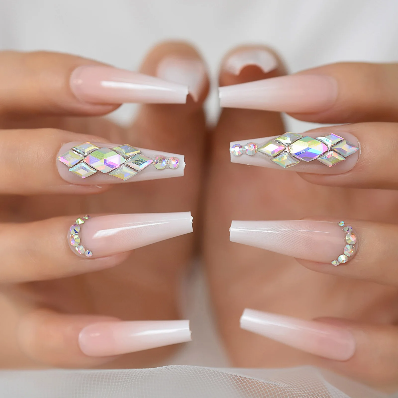 Luxury Press On Nails Extra Long Coffin Crystal Diamond 3d Fake Nails With Rhinestones Ombre Bling False Nail Art
Luxury Press On Nails Extra Long Coffin Crystal Diamond 3d Fake Nails With Rhinestones Ombre Bling False Nail Art