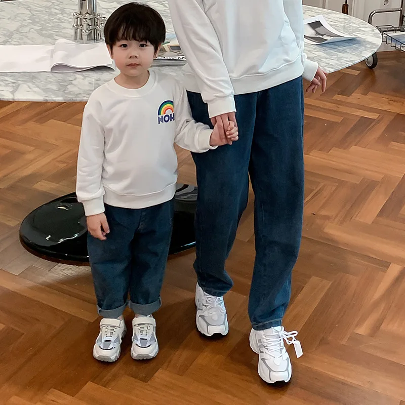 Family Matching Outfits Parent-child Loose Jeans Spring and Autumn 2021 Mom Kids Korean Straight-Barn Trousers Baby Clothes
Family Matching Outfits Parent-child Loose Jeans Spring and Autumn 2021 Mom Kids Korean Straight-Barn Trousers Baby Clothes