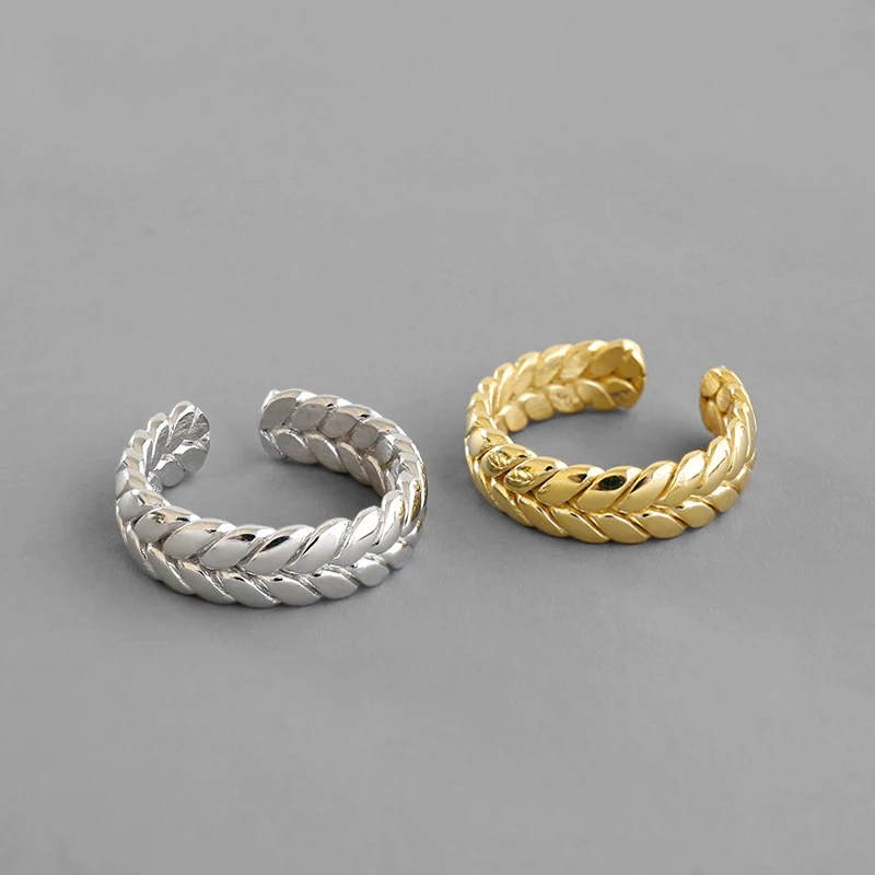 MEYRROYU 925 Sterling Silver Twisted Rings Retro Thai Silver Unique Open Ring Ladies Fashion All-Match Jewelry 2021 New
MEYRROYU 925 Sterling Silver Twisted Rings Retro Thai Silver Unique Open Ring Ladies Fashion All-Match Jewelry 2021 New
