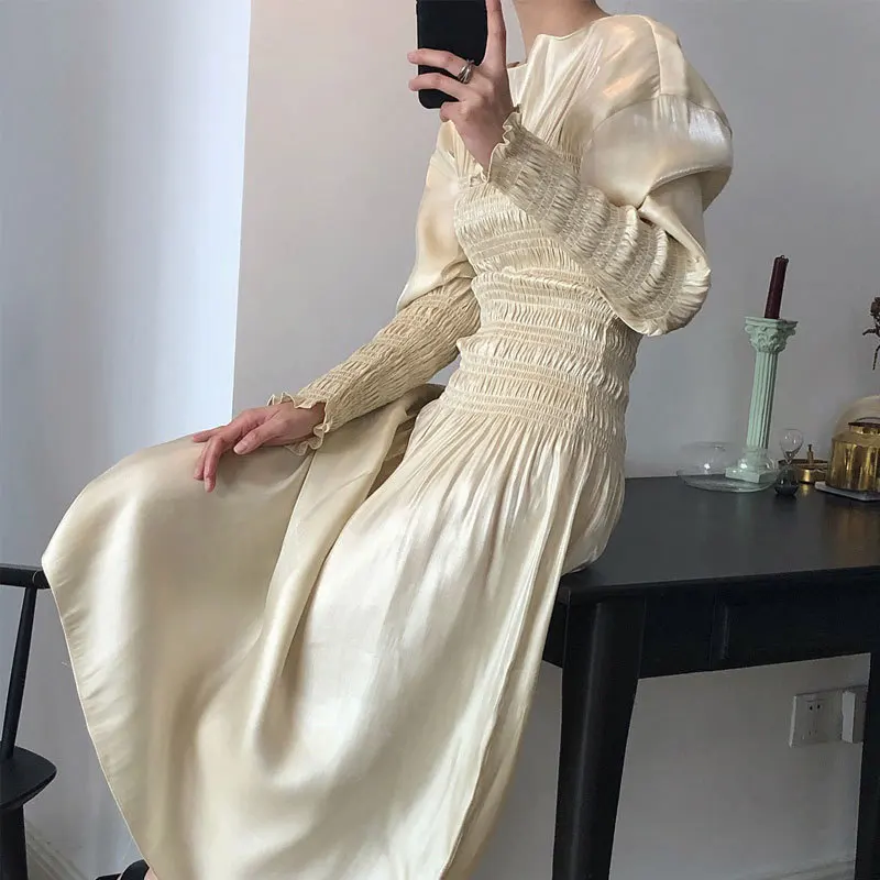 Women Black Pleated Waist Dress New Arrivals Round Neck Long Sleeve Loose Fit Fashion Tide Spring Autumn 2021 Z279
Women Black Pleated Waist Dress New Arrivals Round Neck Long Sleeve Loose Fit Fashion Tide Spring Autumn 2021 Z279