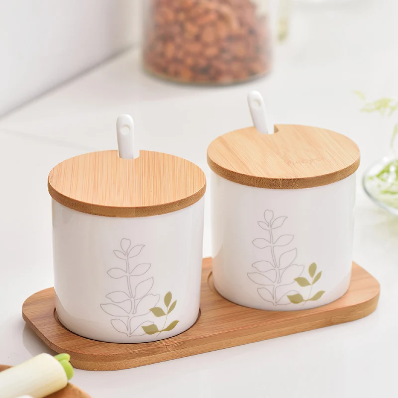 Ceramic Spice Jar Oil Can Salt Sugar Pepper Shaker Condiments Seasoning Box Kitchen Goods Spice container Rack Jar With Lid
Ceramic Spice Jar Oil Can Salt Sugar Pepper Shaker Condiments Seasoning Box Kitchen Goods Spice container Rack Jar With Lid