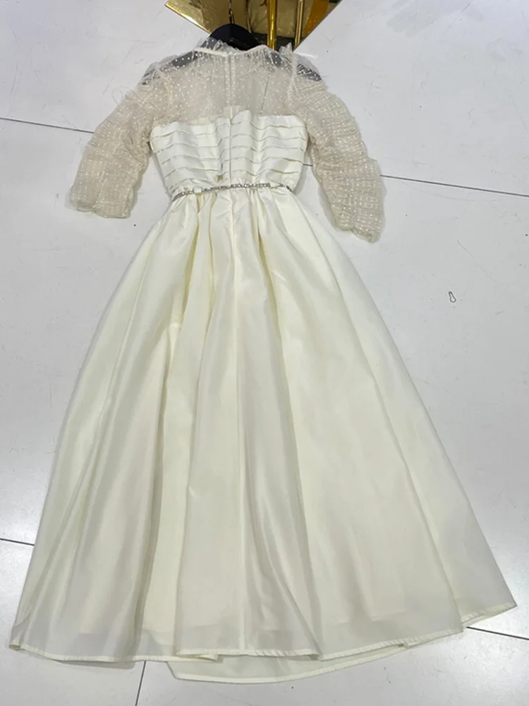 Heavy craftsmanship stitching retro hollow mesh gauze draping waist waist tie bow loose big swing dress ladies autumn new style
Heavy craftsmanship stitching retro hollow mesh gauze draping waist waist tie bow loose big swing dress ladies autumn new style