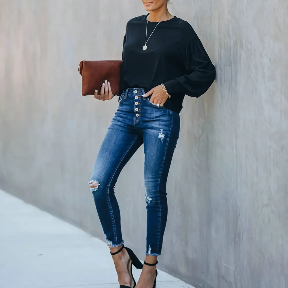 Women Blouse Autumn Top Loose Long Sleeve Sexy Backless Knotted Blouse Hollow Out Black Solid Color Top Blusa Mujer De Moda 2020 
Women Blouse Autumn Top Loose Long Sleeve Sexy Backless Knotted Blouse Hollow Out Black Solid Color Top Blusa Mujer De Moda 2020