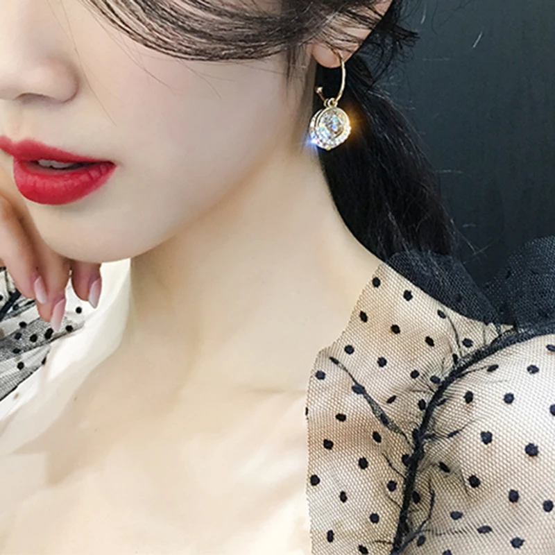 Fashion women super flash earrings female temperament personality wild earrings show face thin earrings