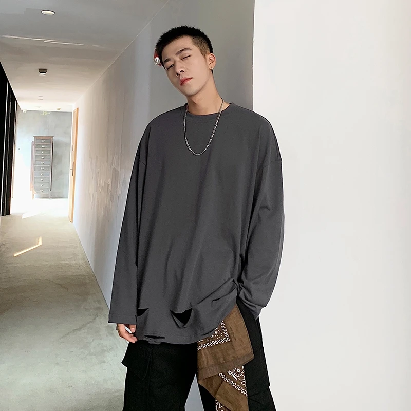 The hole long sleeve t-shirt men's winter bottoming shirt with clothes loose joker sweater men's autumn and winter
The hole long sleeve t-shirt men's winter bottoming shirt with clothes loose joker sweater men's autumn and winter