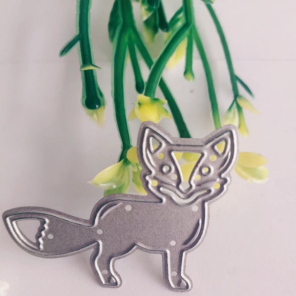 Fox knife die gift new clip book CLIP die metal press stamps and business card printing die DIY
Fox knife die gift new clip book CLIP die metal press stamps and business card printing die DIY