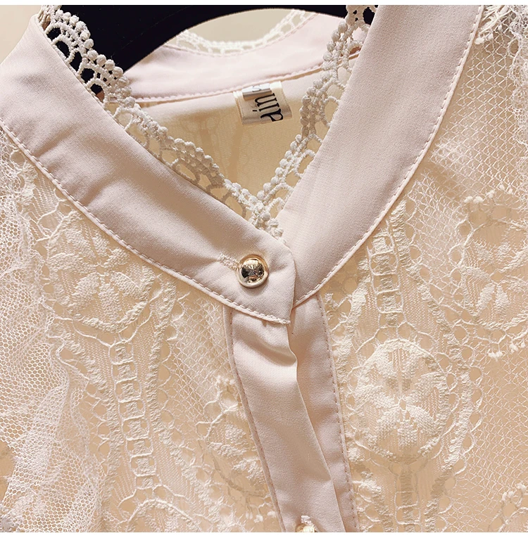 Stand-up collar shirt women autumn 2020 new fashion western style long-sleeved lace shirt women's design sense tops
Stand-up collar shirt women autumn 2020 new fashion western style long-sleeved lace shirt women's design sense tops