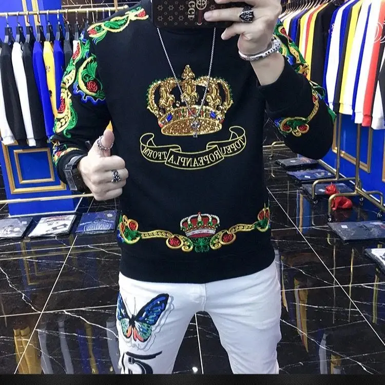 2021 Spring and Autumn New Heavy Industry Embroidered Crown Men's Wear Long Sleeve T-Shirt Crewneck Backing Shirt Top
2021 Spring and Autumn New Heavy Industry Embroidered Crown Men's Wear Long Sleeve T-Shirt Crewneck Backing Shirt Top
