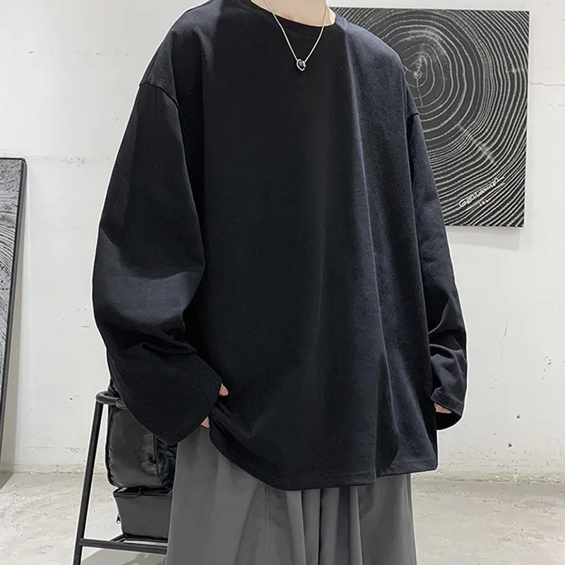 Loose trend ins autumn solid color clothes teenagers leisure sweater round collar long sleeve t-shirt men and women.
Loose trend ins autumn solid color clothes teenagers leisure sweater round collar long sleeve t-shirt men and women.