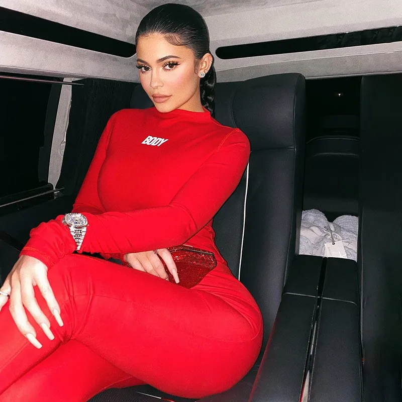 Осенний женский красный облегающий спортивный костюм из 2 предметов, сексуальный спортивный костюм с длинным рукавом и буквенным принтом + ...
Осенний женский красный облегающий спортивный костюм из 2 предметов, сексуальный спортивный костюм с длинным рукавом и буквенным принтом + ...