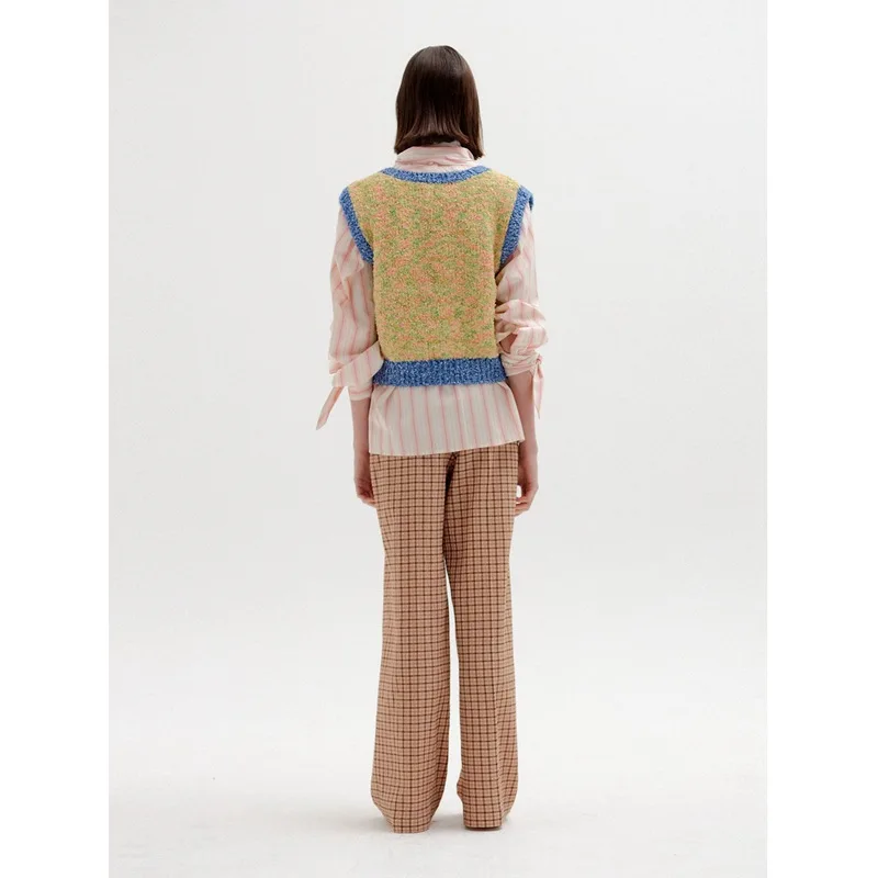 Women Sweater 2021 Knit Waistcoat for Women with Contrasting Ribbed V-neck Temperament Commuter Jumper Top
Women Sweater 2021 Knit Waistcoat for Women with Contrasting Ribbed V-neck Temperament Commuter Jumper Top