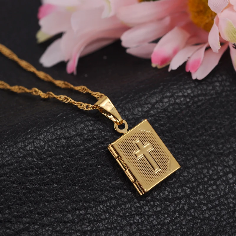 Bible Yellow Gold G/F Box Open Pendant Necklace Chains Crosses Jewelry Christianity/Catholicism Crucifix Religious
Bible Yellow Gold G/F Box Open Pendant Necklace Chains Crosses Jewelry Christianity/Catholicism Crucifix Religious