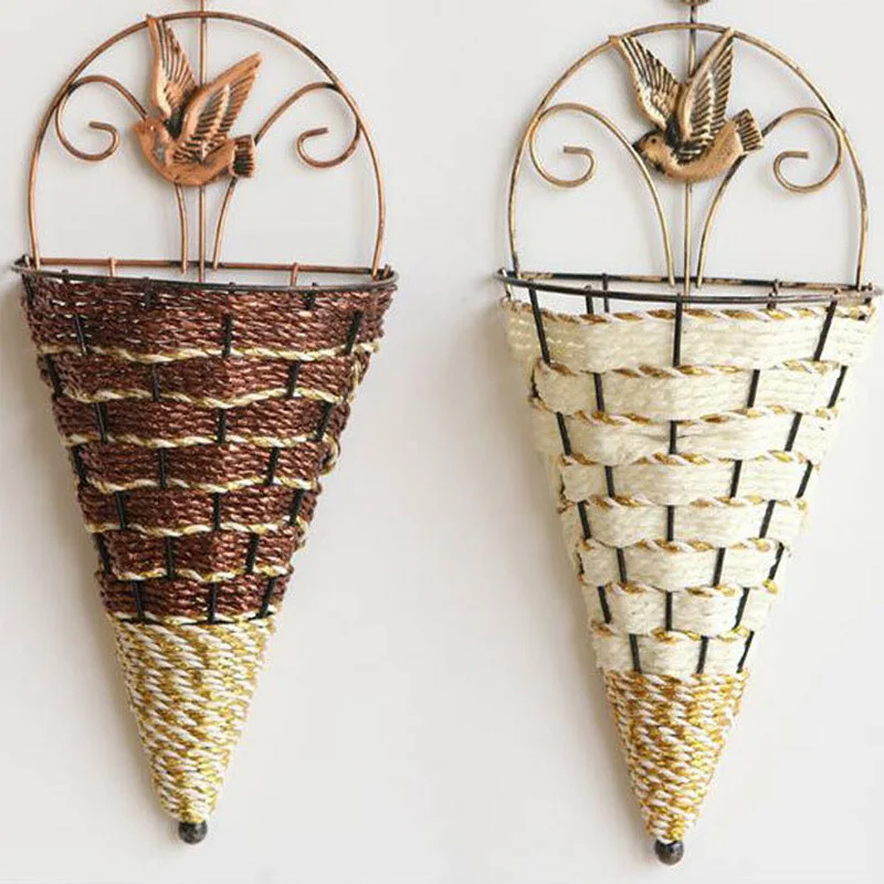 New Creative Design Home Art Flower Pots Wall Hanging Green Plant Wall Conical Shape Hanging Planter Pot Flower Holder Ornament
New Creative Design Home Art Flower Pots Wall Hanging Green Plant Wall Conical Shape Hanging Planter Pot Flower Holder Ornament