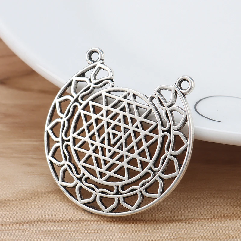 10 Pieces Tibetan Silver Large Hollow Sri Yantra Meditation Charms Pendants for DIY Necklace Jewellery Making 35mm
10 Pieces Tibetan Silver Large Hollow Sri Yantra Meditation Charms Pendants for DIY Necklace Jewellery Making 35mm