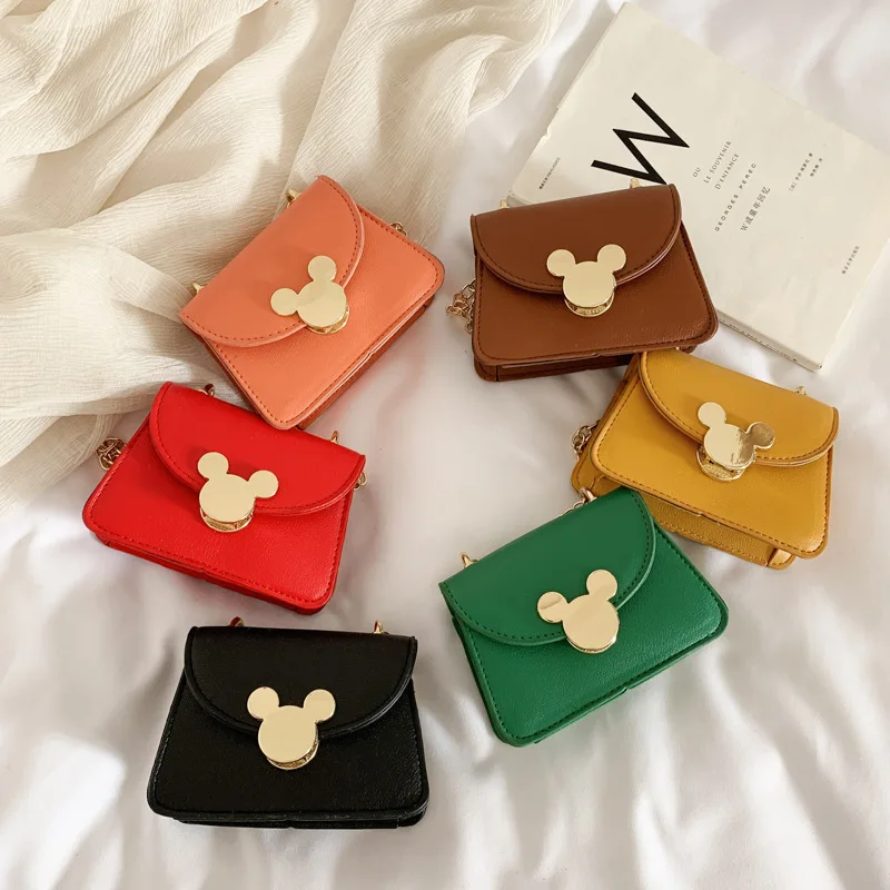 Disney cartoon Mickey lock children's mini cute small square bag chain messenger bag Mickey Mouse leather lock coin purse
Disney cartoon Mickey lock children's mini cute small square bag chain messenger bag Mickey Mouse leather lock coin purse