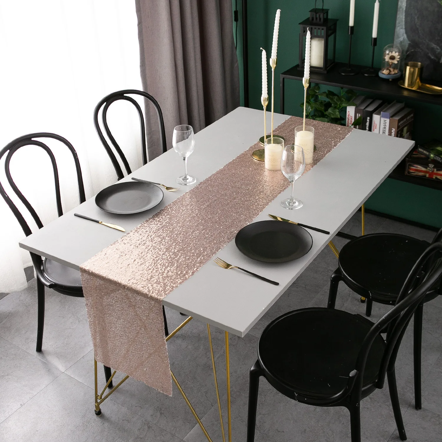 Table Runner,Nordic Retro Green Simple Bronzing Velvet Light Luxury Table Runner, European Creative Diamond Square Bed Flag Bed
Table Runner,Nordic Retro Green Simple Bronzing Velvet Light Luxury Table Runner, European Creative Diamond Square Bed Flag Bed
