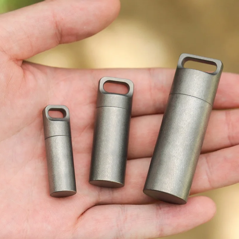 Pure Titanium Mini Sealed Waterproof Storage Pill Box Perfume Case Pendants Tools Eco-friendly Home Outdoor Pill Box
Pure Titanium Mini Sealed Waterproof Storage Pill Box Perfume Case Pendants Tools Eco-friendly Home Outdoor Pill Box