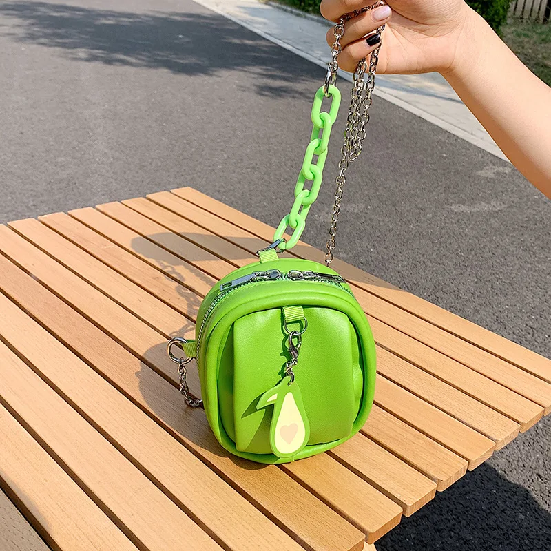 Mobile Phone Bag Female Mini 2021 New Spring and Summer Fashion Personality Cute Avocado Shoulder Messenger Square Small
Mobile Phone Bag Female Mini 2021 New Spring and Summer Fashion Personality Cute Avocado Shoulder Messenger Square Small